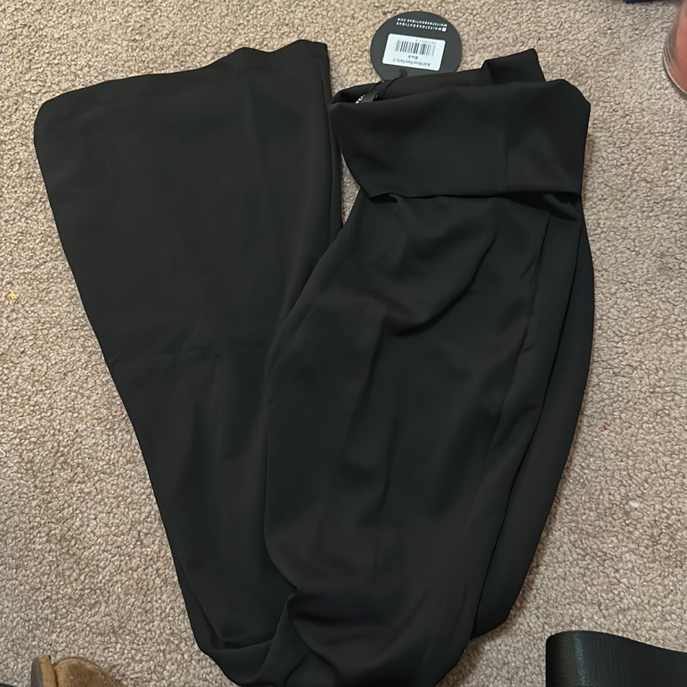 White fox bold move flare pants